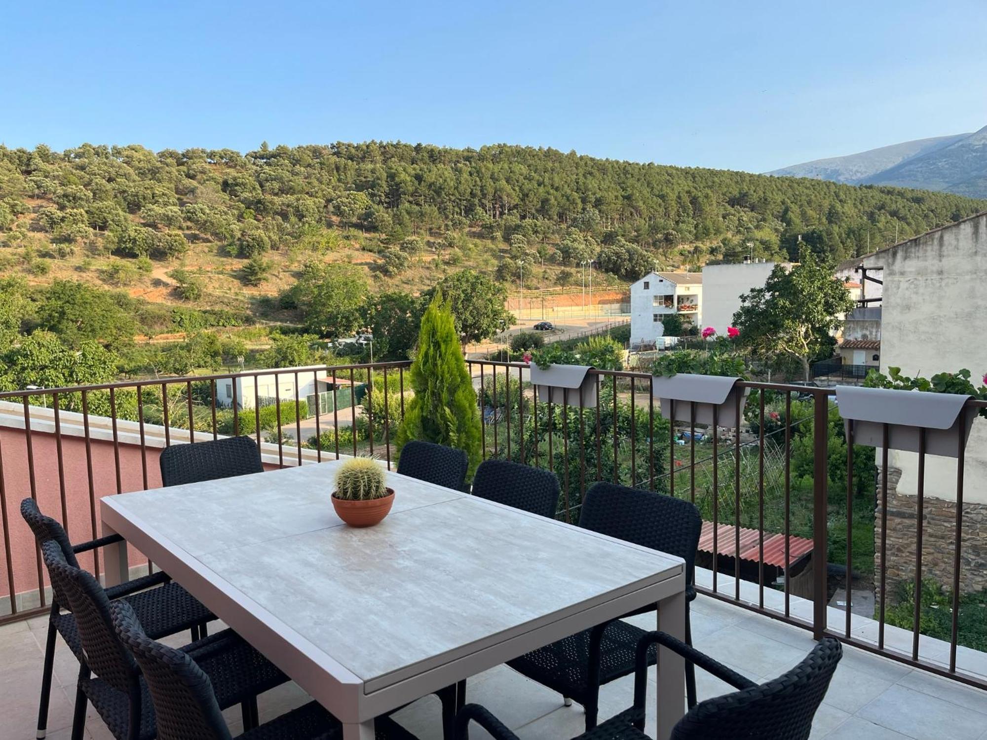 Apartamentos La Flor San Martin de Moncayo Luaran gambar